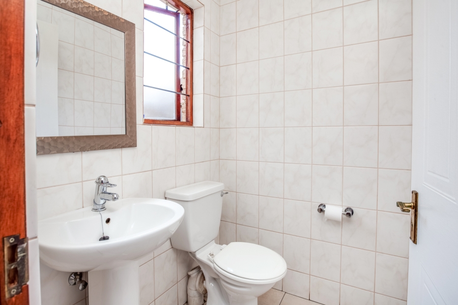 To Let 3 Bedroom Property for Rent in Allens Nek Gauteng