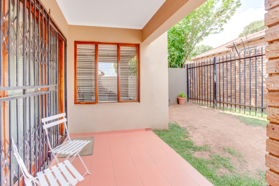 To Let 3 Bedroom Property for Rent in Allens Nek Gauteng