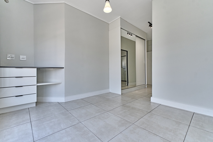 To Let 2 Bedroom Property for Rent in The Polofields Gauteng