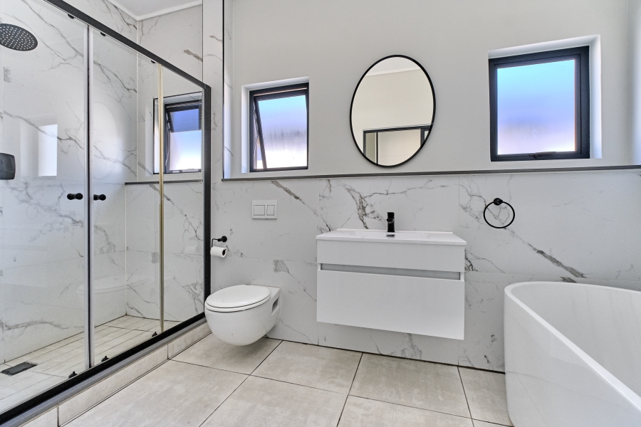 To Let 2 Bedroom Property for Rent in The Polofields Gauteng