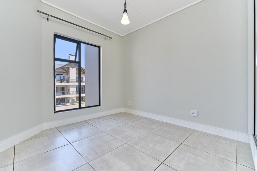 To Let 2 Bedroom Property for Rent in The Polofields Gauteng