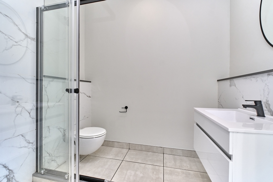 To Let 2 Bedroom Property for Rent in The Polofields Gauteng