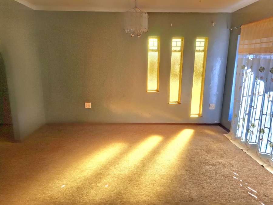 4 Bedroom Property for Sale in Glen Harvie Gauteng