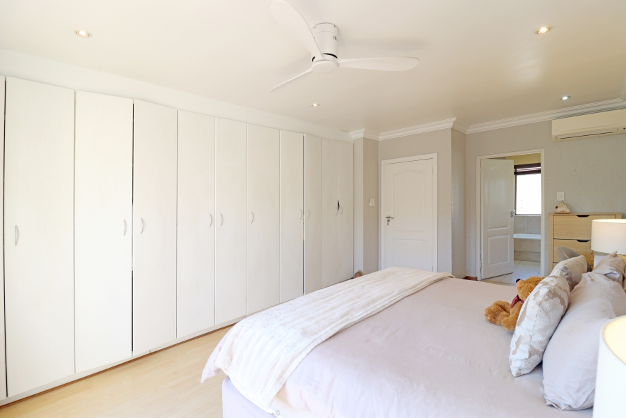 To Let 3 Bedroom Property for Rent in Oaklands Gauteng