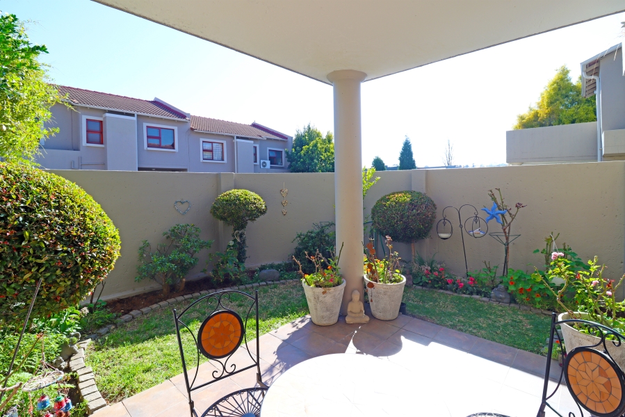 To Let 3 Bedroom Property for Rent in Oaklands Gauteng