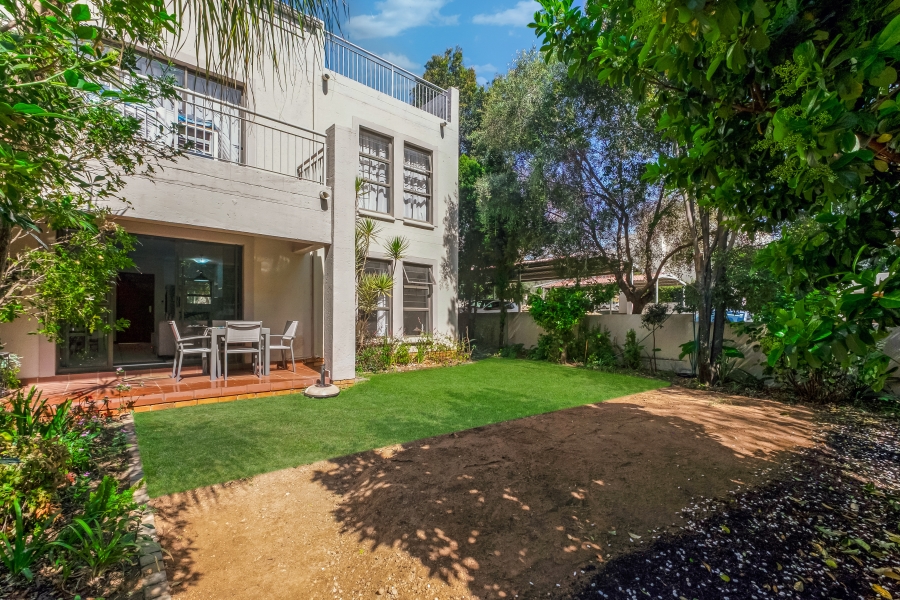 To Let 2 Bedroom Property for Rent in Paulshof Gauteng