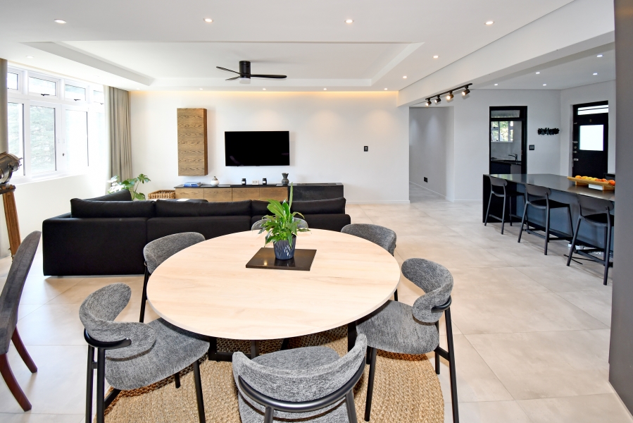 2 Bedroom Property for Sale in Illovo Gauteng