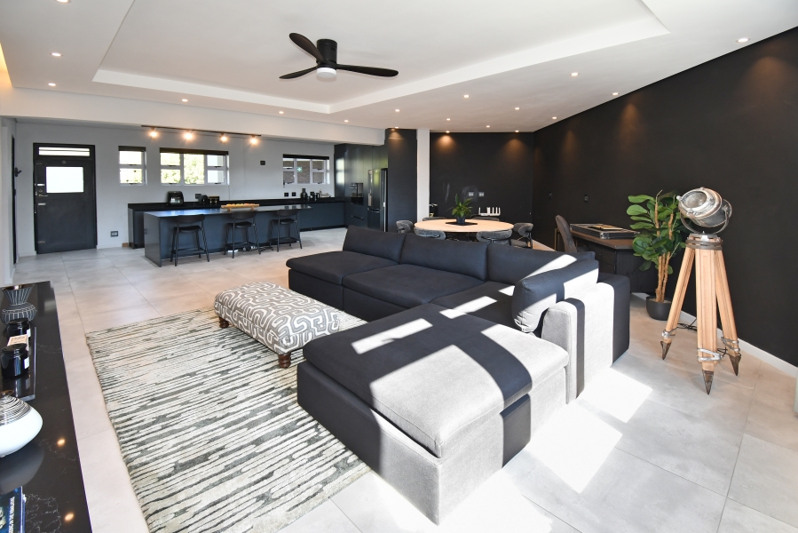 2 Bedroom Property for Sale in Illovo Gauteng