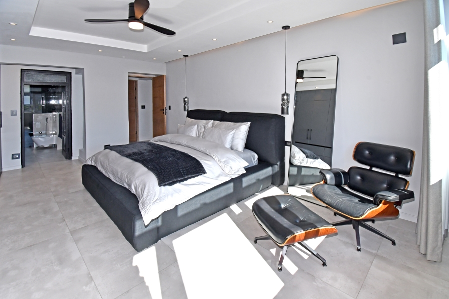2 Bedroom Property for Sale in Illovo Gauteng