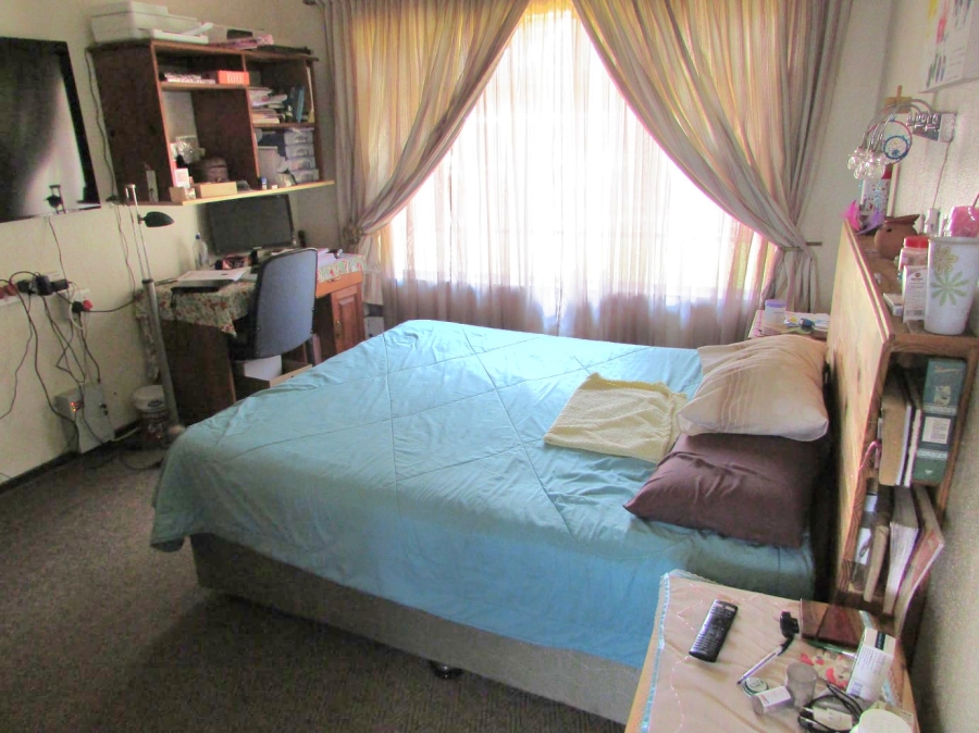 4 Bedroom Property for Sale in Greenhills Gauteng