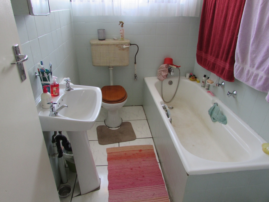 4 Bedroom Property for Sale in Greenhills Gauteng