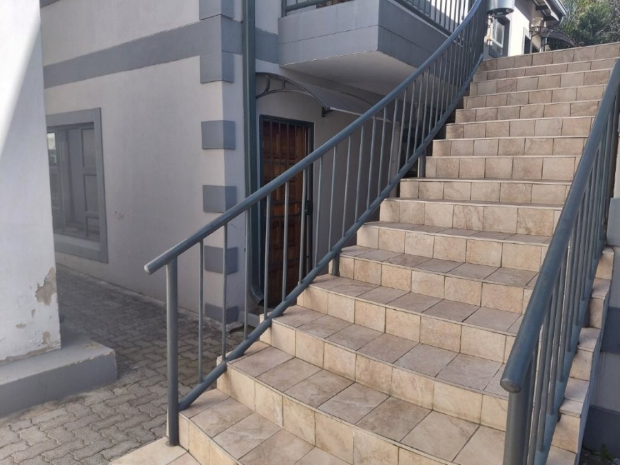 To Let 1 Bedroom Property for Rent in Bedfordview Gauteng