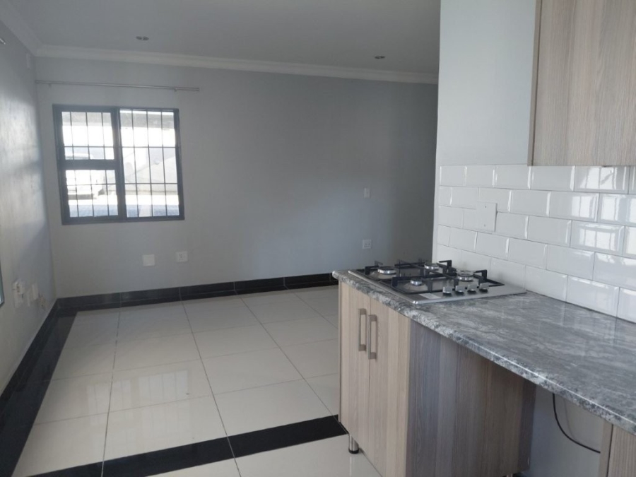 To Let 1 Bedroom Property for Rent in Bedfordview Gauteng
