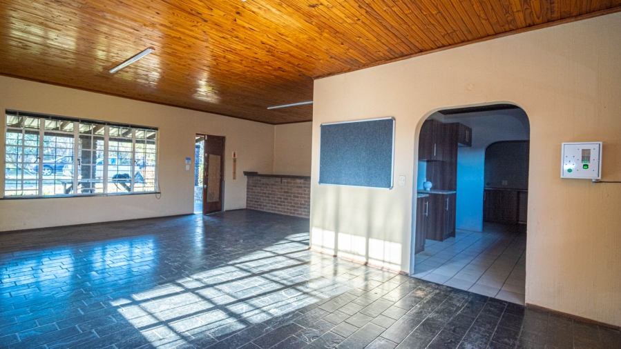 To Let 2 Bedroom Property for Rent in Lindley Gauteng