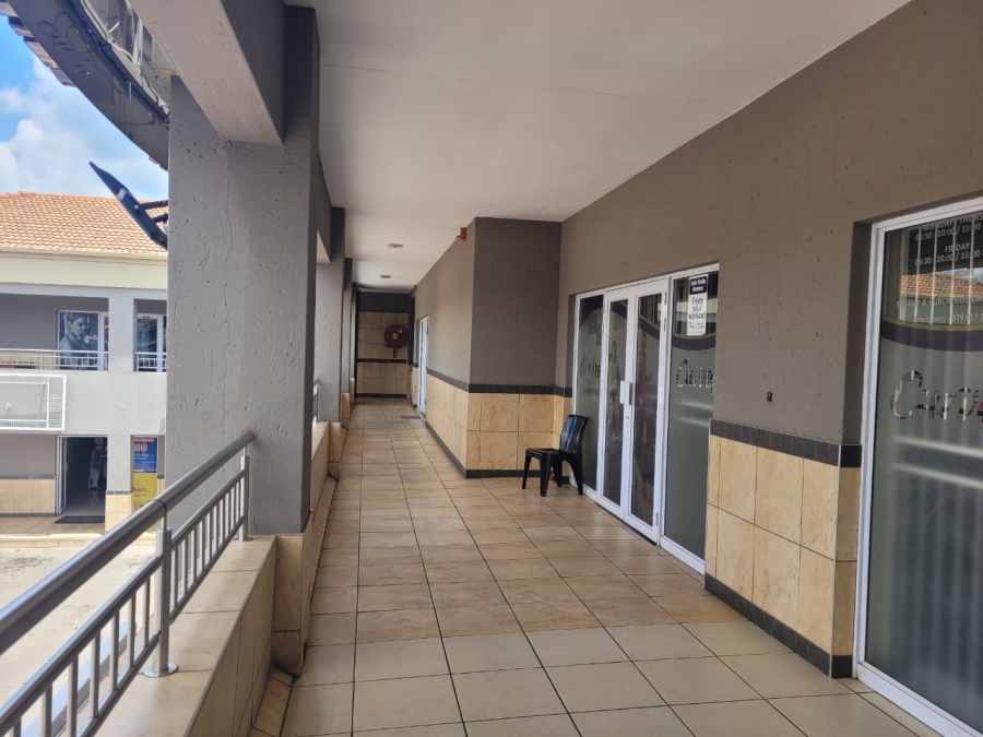 To Let Commercial Property for Rent in Pierre Van Ryneveld Gauteng
