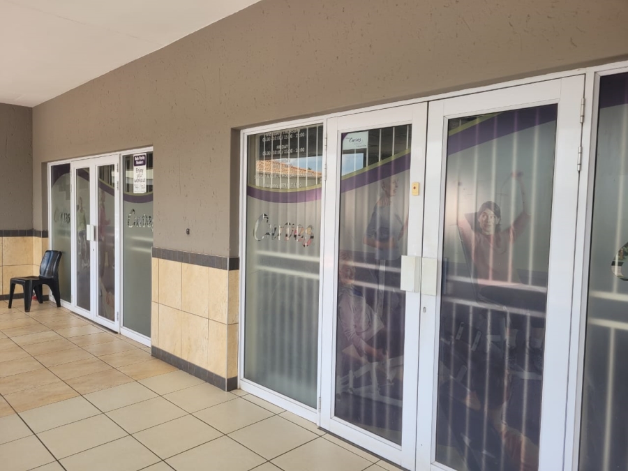 To Let Commercial Property for Rent in Pierre Van Ryneveld Gauteng