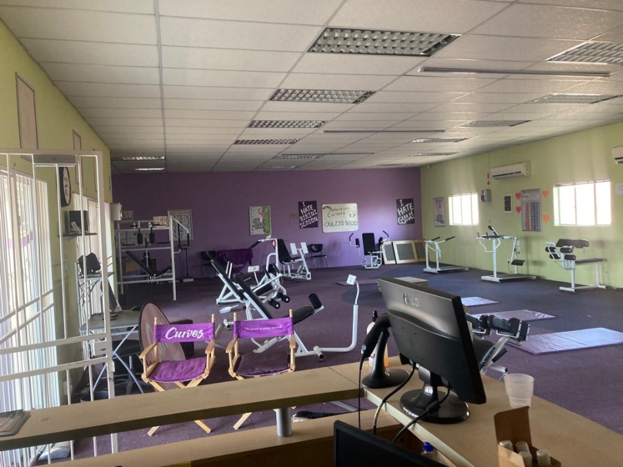 To Let Commercial Property for Rent in Pierre Van Ryneveld Gauteng