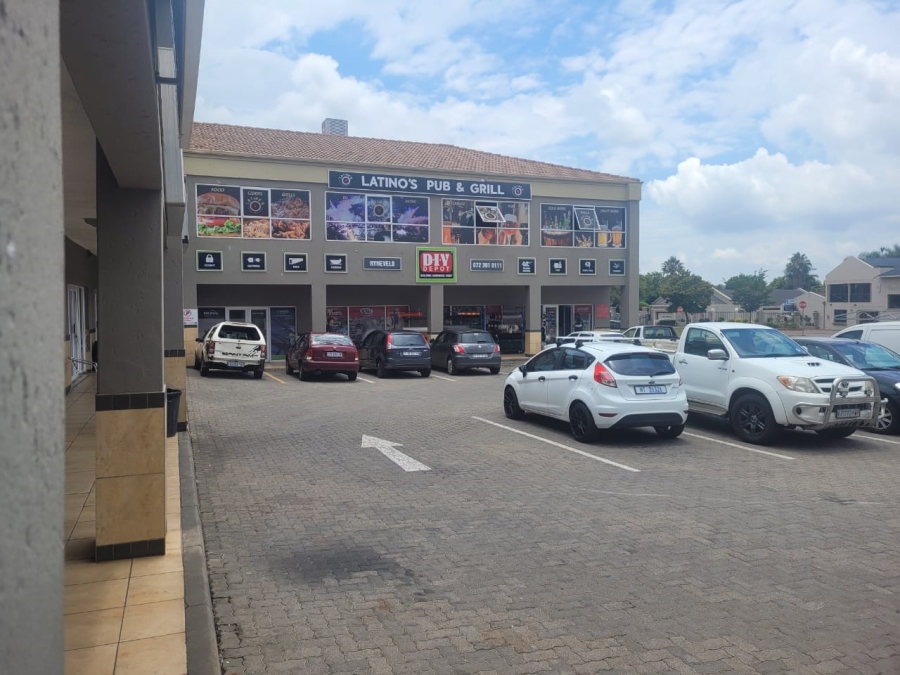 To Let Commercial Property for Rent in Pierre Van Ryneveld Gauteng
