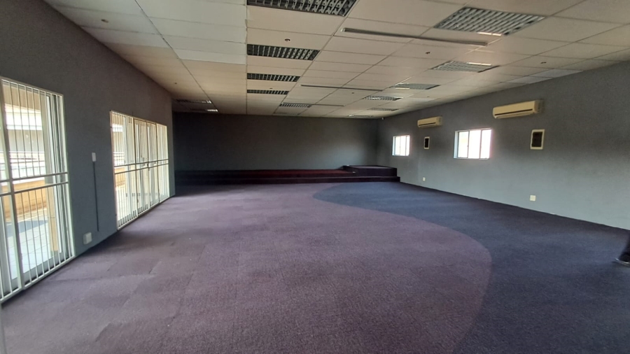 To Let Commercial Property for Rent in Pierre Van Ryneveld Gauteng