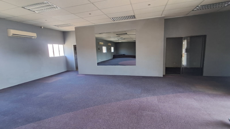 To Let Commercial Property for Rent in Pierre Van Ryneveld Gauteng