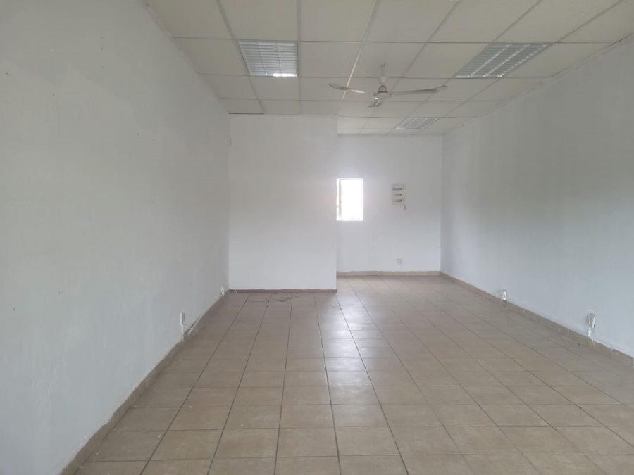 To Let Commercial Property for Rent in Pierre Van Ryneveld Gauteng
