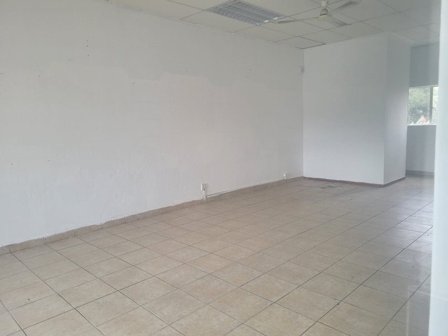To Let Commercial Property for Rent in Pierre Van Ryneveld Gauteng
