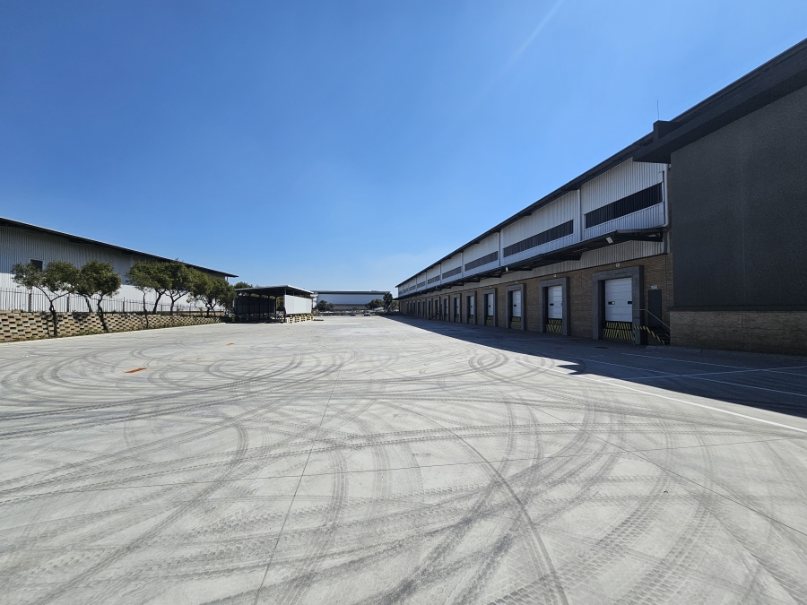 To Let Commercial Property for Rent in Samrand Business Park Gauteng