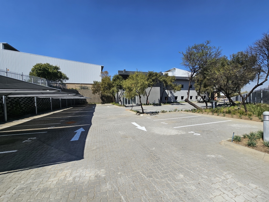 To Let Commercial Property for Rent in Samrand Business Park Gauteng
