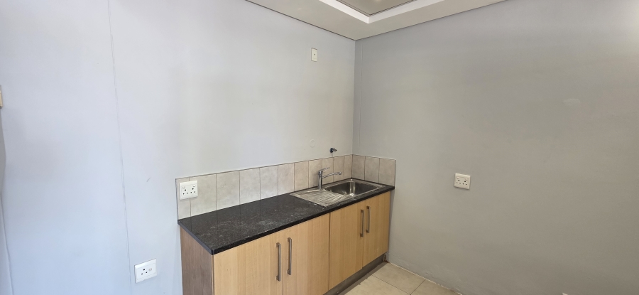 To Let Commercial Property for Rent in Corporate Park Gauteng