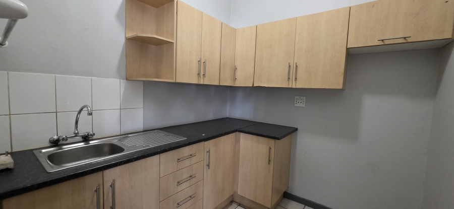 To Let Commercial Property for Rent in Corporate Park Gauteng