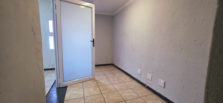 To Let Commercial Property for Rent in Corporate Park Gauteng