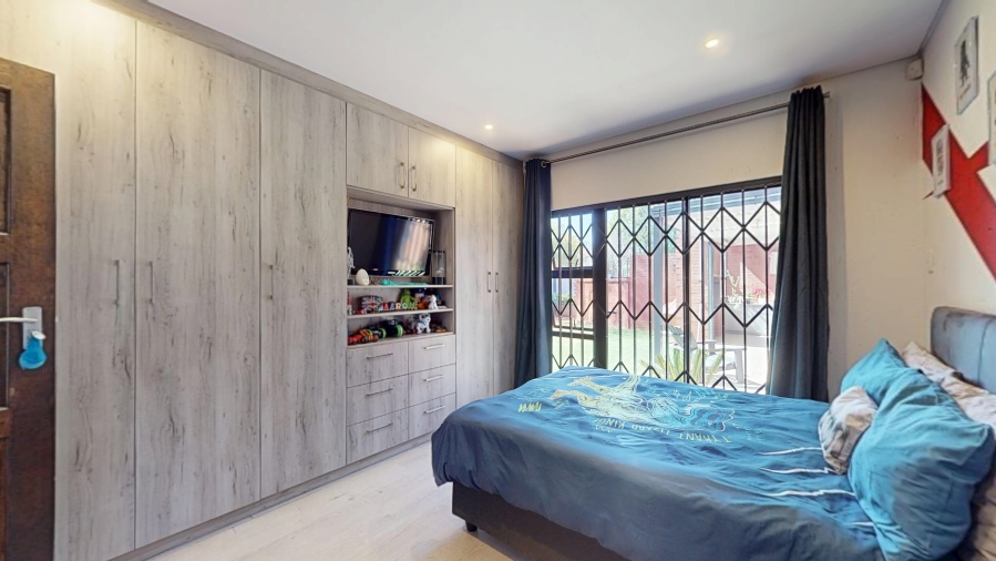 3 Bedroom Property for Sale in Lambton Gauteng