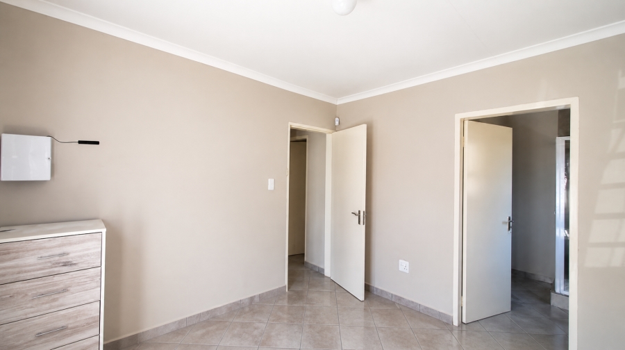 3 Bedroom Property for Sale in Wilfordon Gauteng