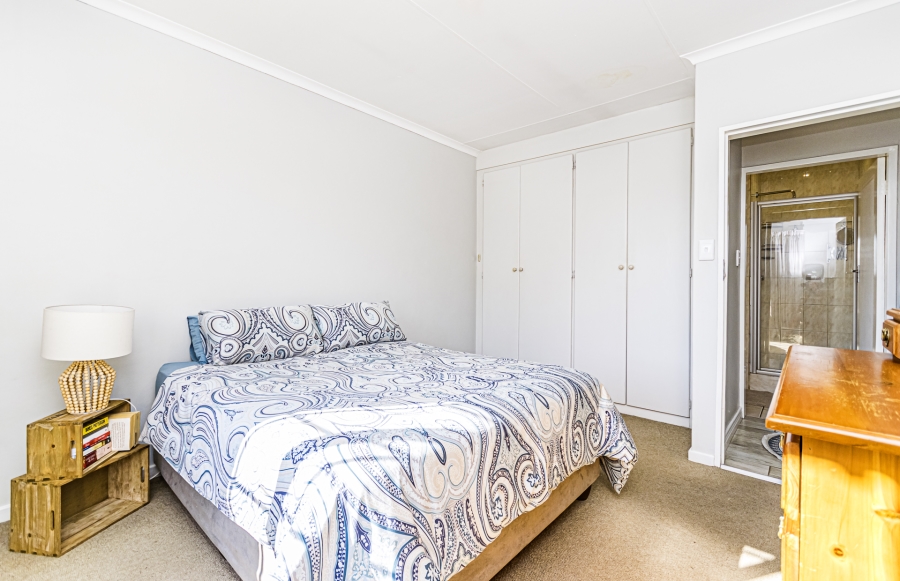 2 Bedroom Property for Sale in Hennops Park Industrial Gauteng