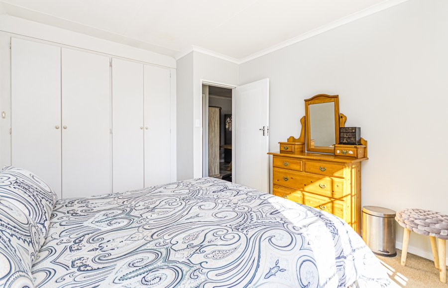 2 Bedroom Property for Sale in Hennops Park Industrial Gauteng