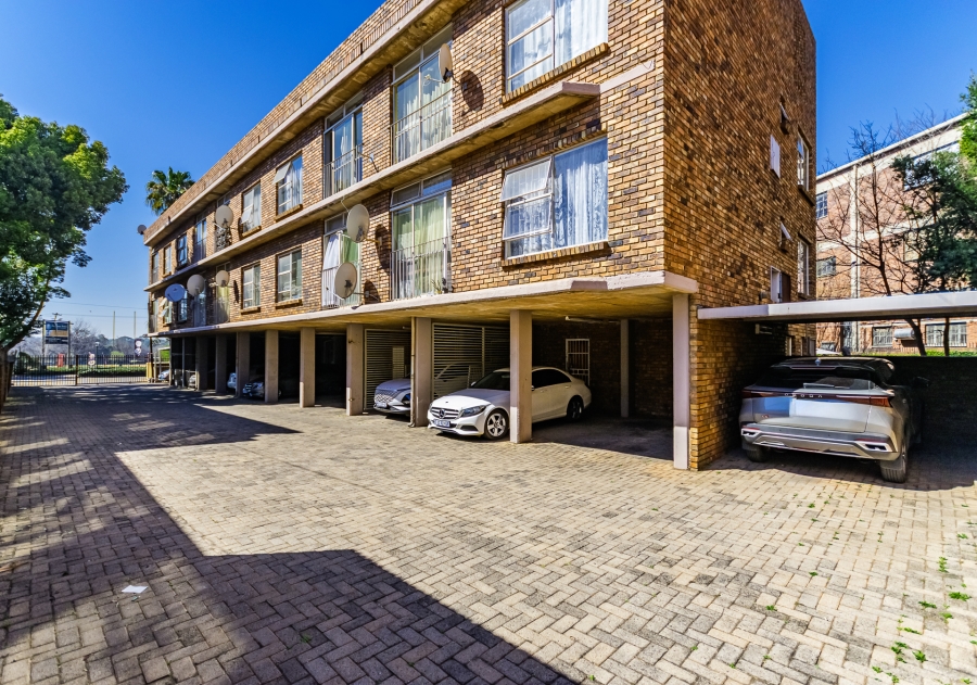 2 Bedroom Property for Sale in Lyttelton Manor Gauteng