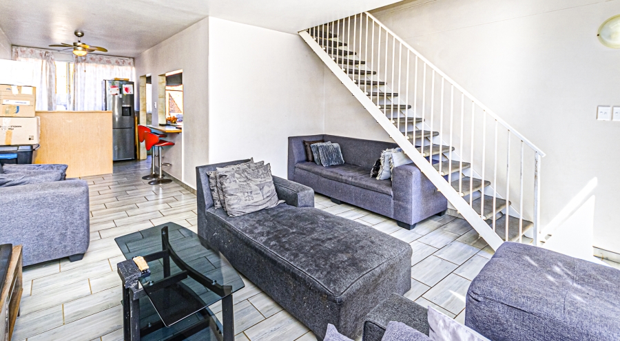 2 Bedroom Property for Sale in Lyttelton Manor Gauteng