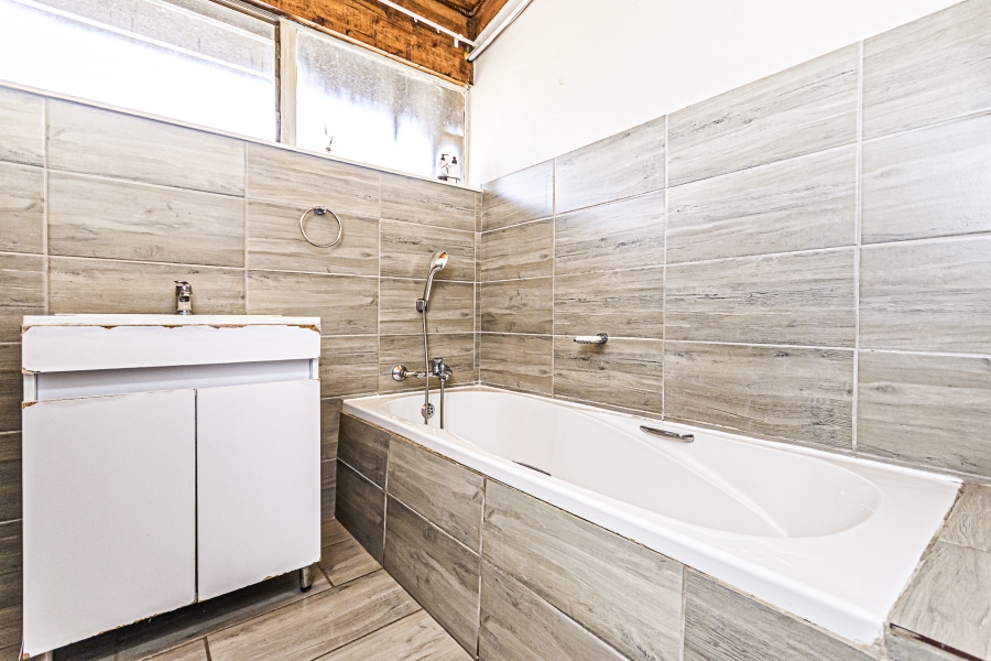 2 Bedroom Property for Sale in Lyttelton Manor Gauteng