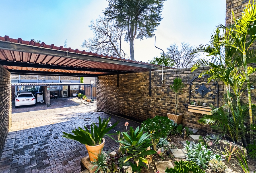 2 Bedroom Property for Sale in Lyttelton Manor Gauteng