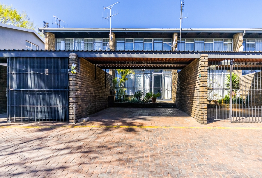 2 Bedroom Property for Sale in Lyttelton Manor Gauteng