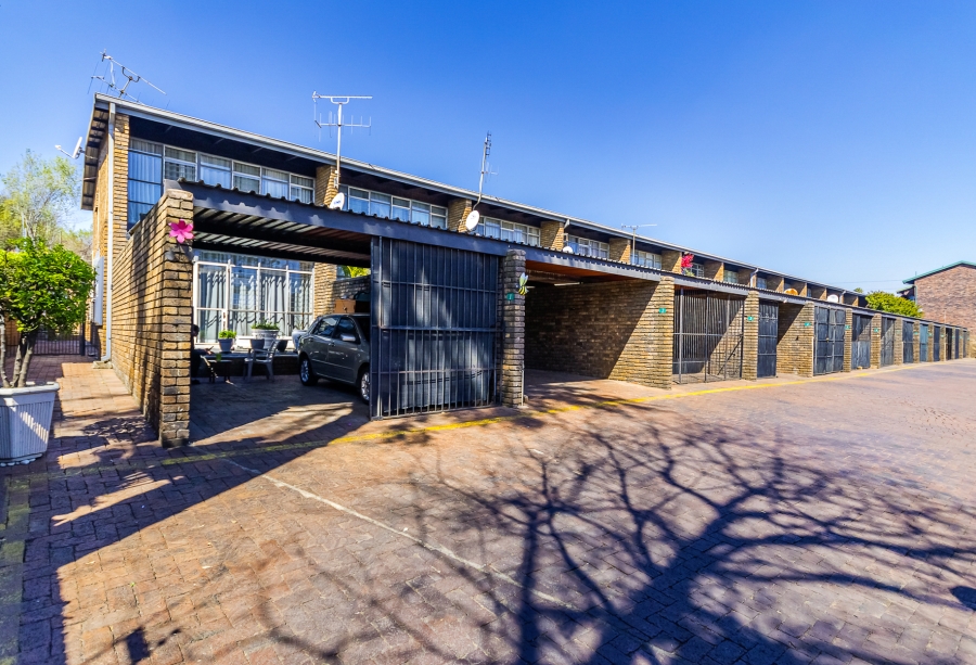 2 Bedroom Property for Sale in Lyttelton Manor Gauteng