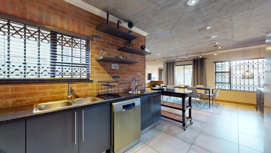 4 Bedroom Property for Sale in Comet Gauteng