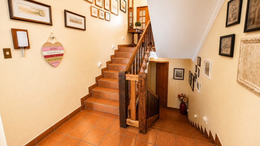 5 Bedroom Property for Sale in Villieria Gauteng