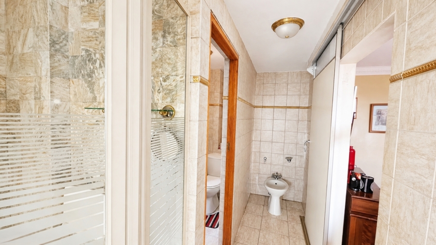 5 Bedroom Property for Sale in Villieria Gauteng