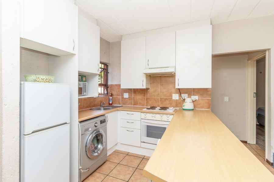 1 Bedroom Property for Sale in Sunninghill Gauteng
