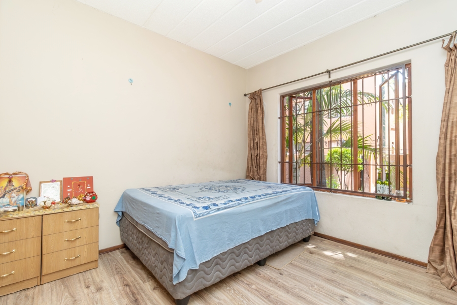 1 Bedroom Property for Sale in Sunninghill Gauteng