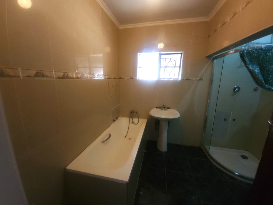 To Let 3 Bedroom Property for Rent in Kensington Gauteng