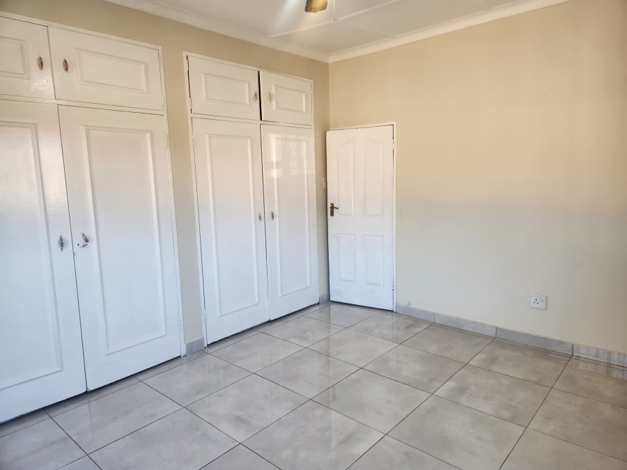 To Let 3 Bedroom Property for Rent in Kensington Gauteng