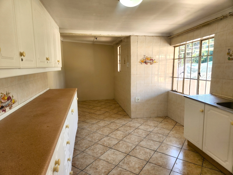 To Let 3 Bedroom Property for Rent in Kensington Gauteng