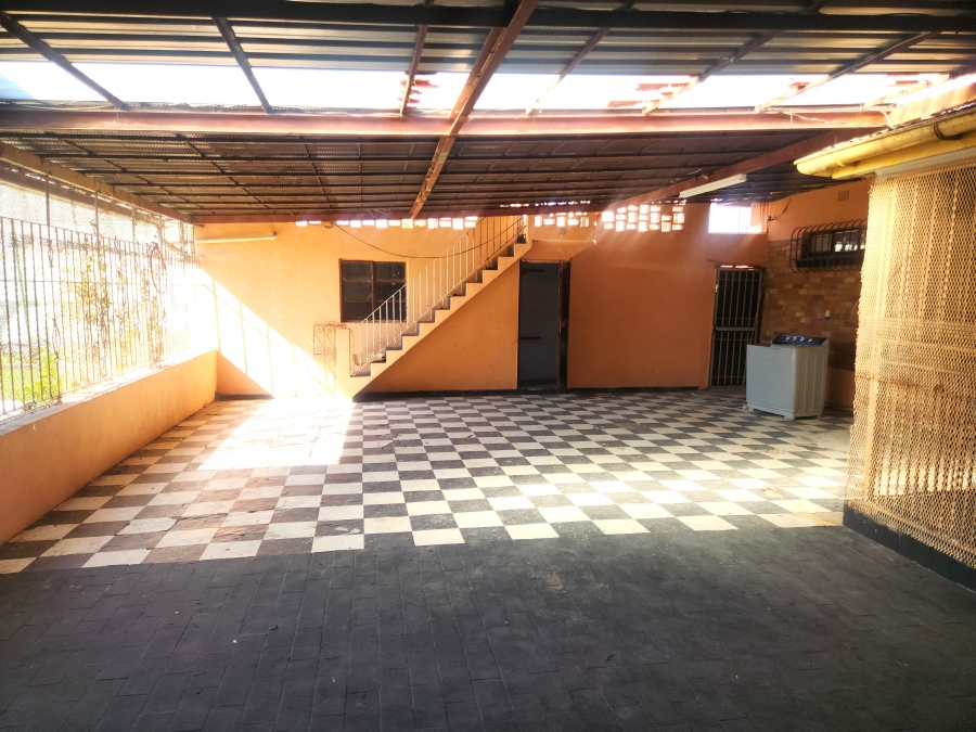 To Let 3 Bedroom Property for Rent in Kensington Gauteng
